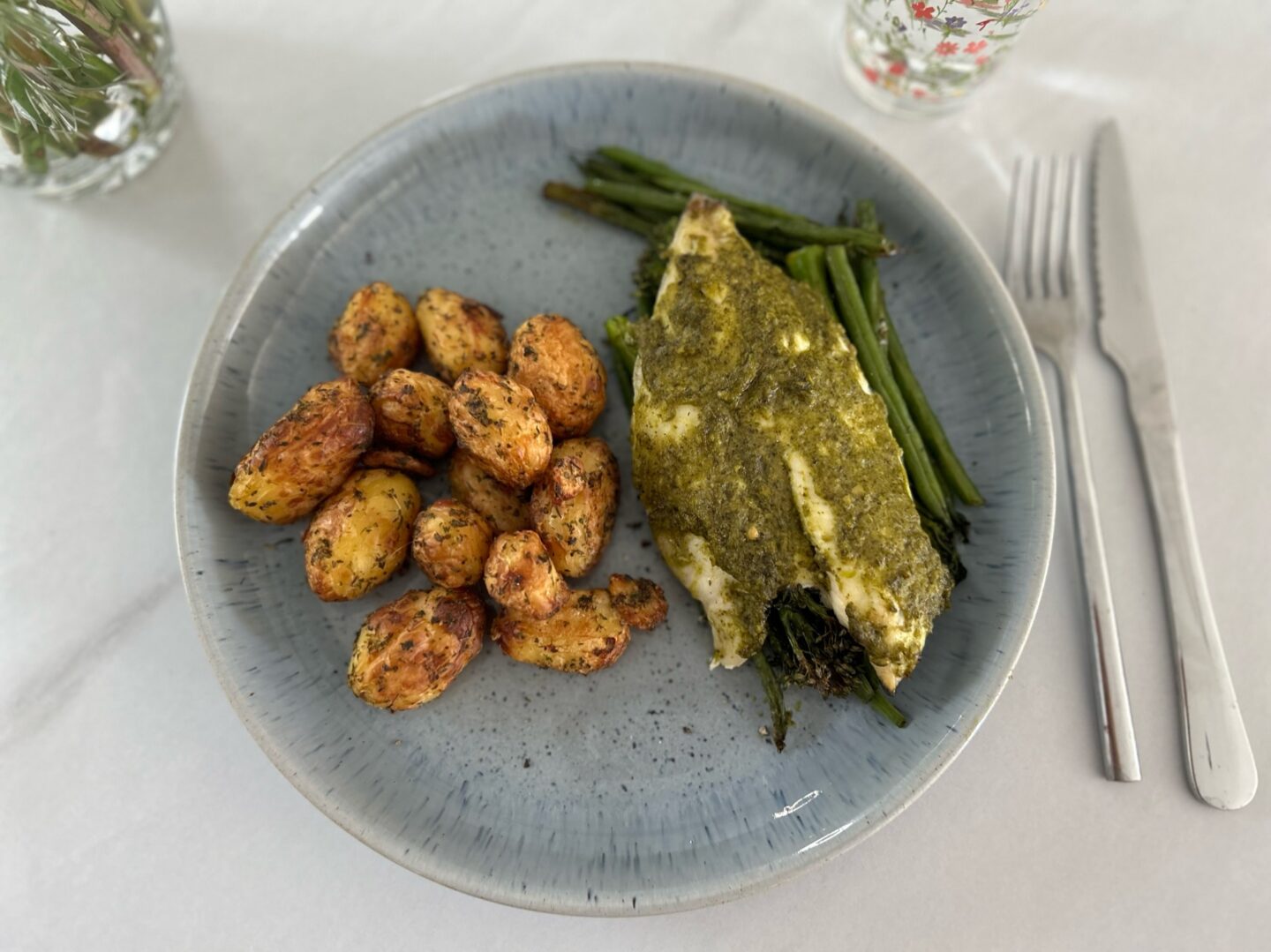 Mummy and Me Sea Bream with Greens & Baby Potatoes – all done in the Air Fryer!
